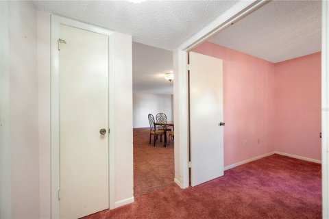 Condo in Lakeland, Florida, 2 bedrooms  № 1531335 - photo 15