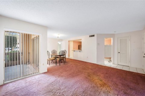 Condo in Lakeland, Florida, 2 bedrooms  № 1531335 - photo 17