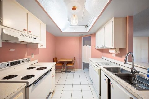 Condo in Lakeland, Florida, 2 bedrooms  № 1531335 - photo 19