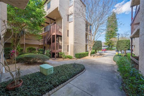 Condo in Lakeland, Florida, 2 bedrooms  № 1531335 - photo 12