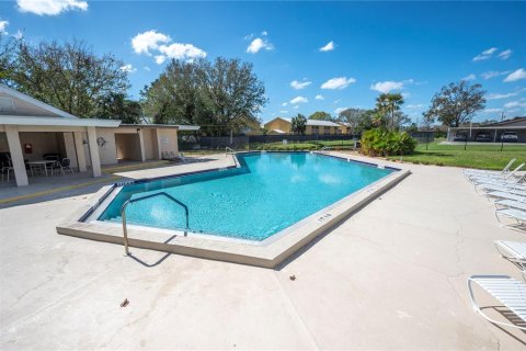 Condo in Lakeland, Florida, 2 bedrooms  № 1531335 - photo 22
