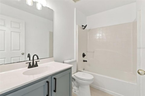 Villa ou maison à vendre à Orlando, Floride: 3 chambres, 151.8 m2 № 2414078 - photo 23