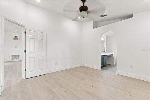 Villa ou maison à vendre à Orlando, Floride: 3 chambres, 151.8 m2 № 2414078 - photo 25