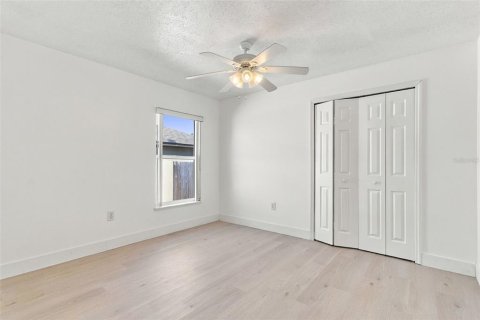 Villa ou maison à vendre à Orlando, Floride: 3 chambres, 151.8 m2 № 2414078 - photo 21