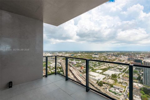 Condominio en alquiler en Miami, Florida, 2 dormitorios, 108.6 m2 № 2174026 - foto 15