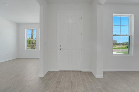 Casa en venta en Land O' Lakes, Florida, 5 dormitorios, 329.8 m2 № 2152392 - foto 14