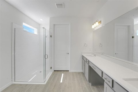 Casa en venta en Land O' Lakes, Florida, 5 dormitorios, 329.8 m2 № 2152392 - foto 24