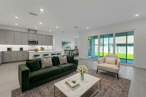 Casa en venta en Land O' Lakes, Florida, 5 dormitorios, 329.8 m2 № 2152392 - foto 18