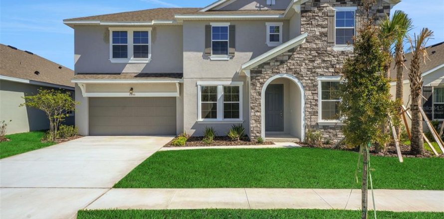 Casa en ANGELINE en Land O' Lakes, Florida 5 dormitorios, 329.8 m2 № 2152392