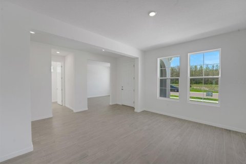 Casa en venta en Land O' Lakes, Florida, 5 dormitorios, 329.8 m2 № 2152392 - foto 11