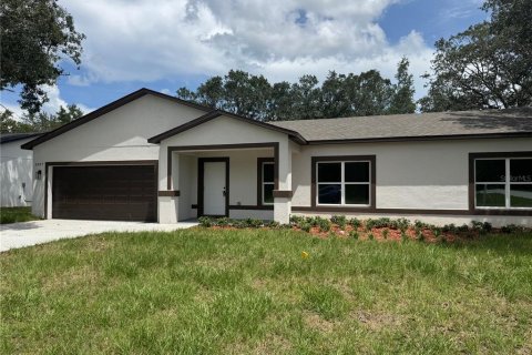 Villa ou maison à vendre à Citrus Springs, Floride: 4 chambres, 196.86 m2 № 1870711 - photo 1
