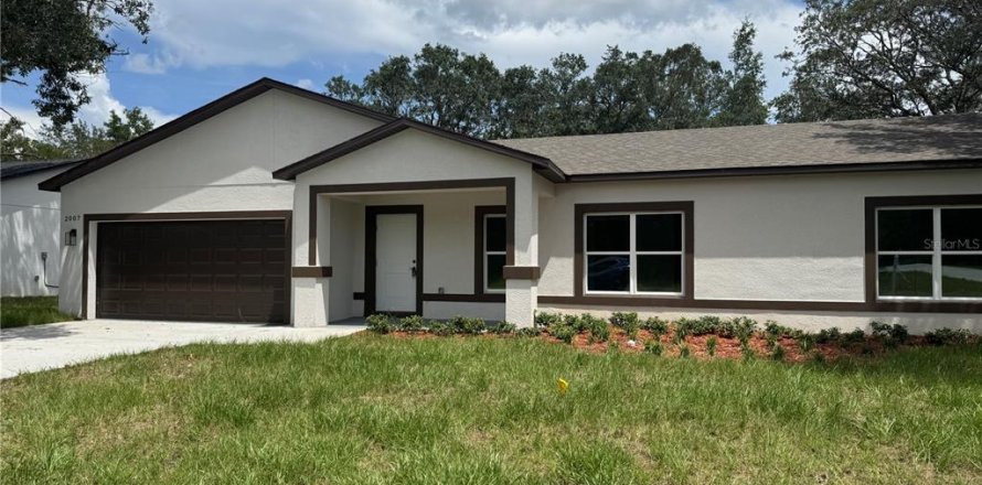 Villa ou maison à Citrus Springs, Floride 4 chambres, 196.86 m2 № 1870711