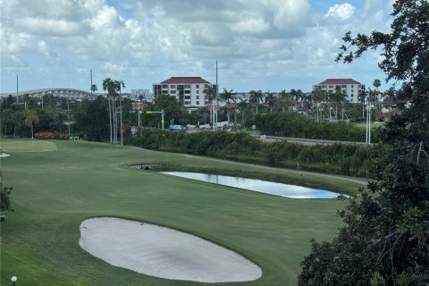 Condo in Tierra Verde, Florida, 2 bedrooms  № 1821201 - photo 2