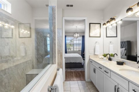 Villa ou maison à vendre à Tampa, Floride: 4 chambres, 272.95 m2 № 2427351 - photo 29