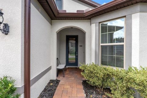 Villa ou maison à vendre à Tampa, Floride: 4 chambres, 272.95 m2 № 2427351 - photo 2