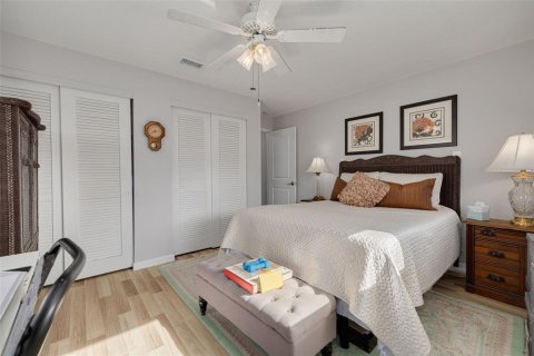 Villa ou maison à vendre à Pinellas Park, Floride: 2 chambres, 153.01 m2 № 2208688 - photo 29