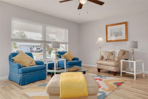 Villa ou maison à vendre à Pinellas Park, Floride: 2 chambres, 153.01 m2 № 2208688 - photo 17