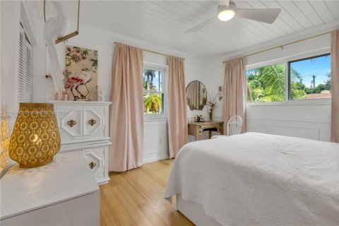 House in Hollywood, Florida 2 bedrooms, 80.82 sq.m. № 1865340 - photo 22