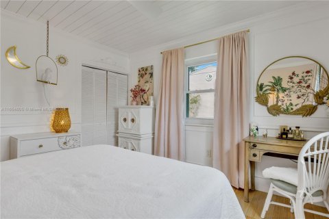House in Hollywood, Florida 2 bedrooms, 80.82 sq.m. № 1865340 - photo 28