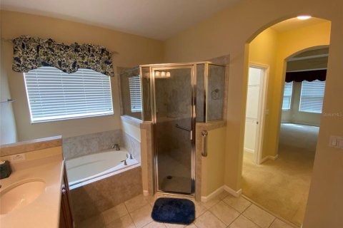 House in DeLand, Florida 3 bedrooms, 176.98 sq.m. № 1591781 - photo 27