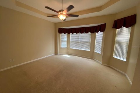 House in DeLand, Florida 3 bedrooms, 176.98 sq.m. № 1591781 - photo 23