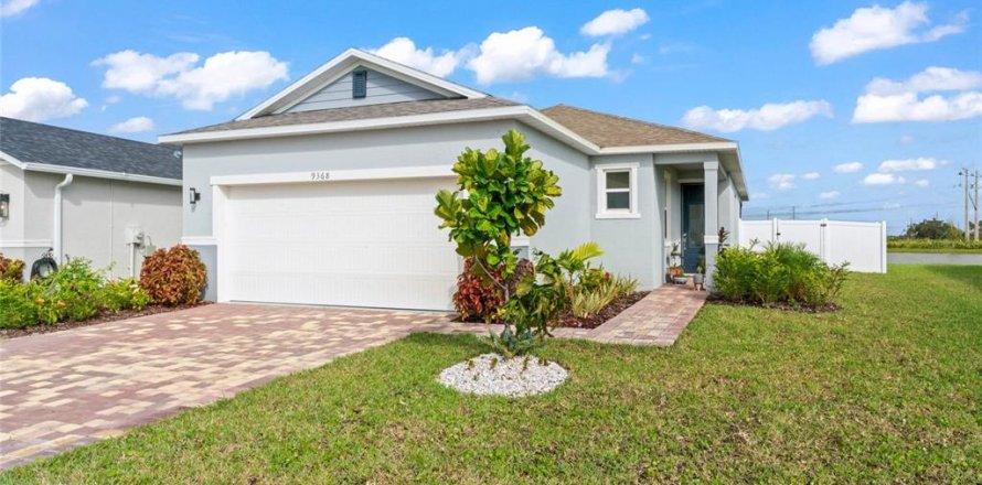 House in Parrish, Florida 3 bedrooms, 139.91 sq.m. № 1917688