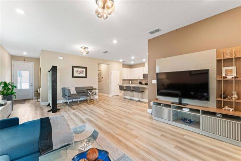 House in Parrish, Florida 3 bedrooms, 139.91 sq.m. № 1917688 - photo 8