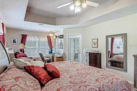 House in Port Orange, Florida 3 bedrooms, 184.32 sq.m. № 1680675 - photo 25