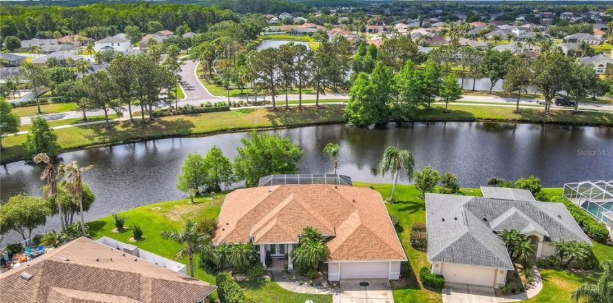 House in Port Orange, Florida 3 bedrooms, 184.32 sq.m. № 1680675