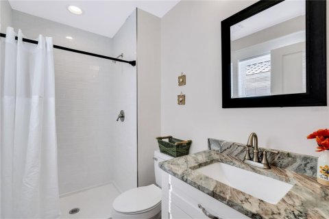 House in Bradenton, Florida 2 bedrooms, 104.05 sq.m. № 1690400 - photo 28