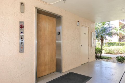 Copropriété à louer à Jupiter, Floride: 1 chambre, 83.61 m2 № 1141299 - photo 1