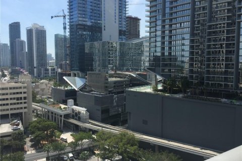 Condominio en alquiler en Miami, Florida, 1 dormitorio, 68.56 m2 № 1955370 - foto 16