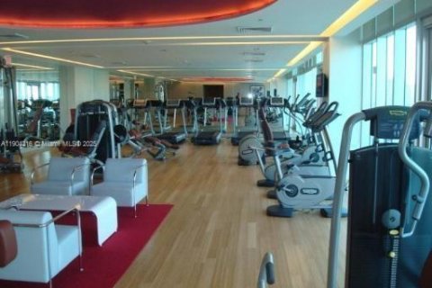 Condominio en alquiler en Miami, Florida, 1 dormitorio, 68.56 m2 № 1955370 - foto 18