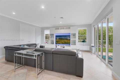 Villa ou maison à vendre à Miramar, Floride: 5 chambres, 325.25 m2 № 1952226 - photo 15