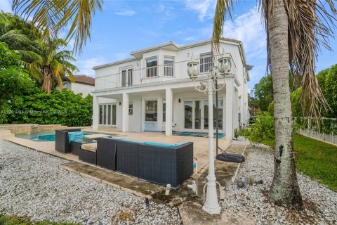 Villa ou maison à vendre à Miramar, Floride: 5 chambres, 325.25 m2 № 1952226 - photo 22