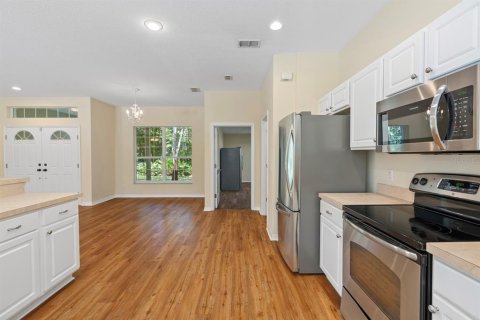House in Crystal River, Florida 3 bedrooms, 217.58 sq.m. № 1858302 - photo 16