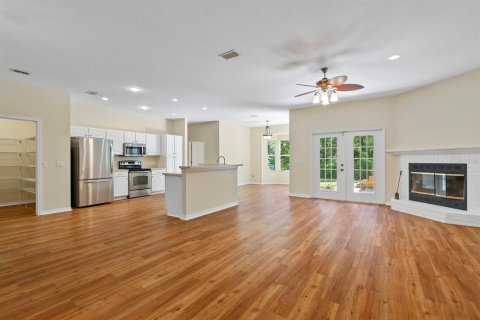 House in Crystal River, Florida 3 bedrooms, 217.58 sq.m. № 1858302 - photo 13