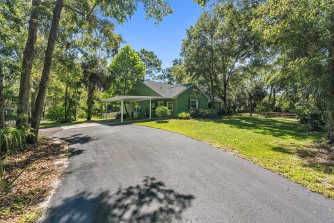 House in Crystal River, Florida 3 bedrooms, 217.58 sq.m. № 1858302 - photo 9