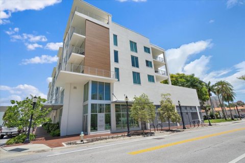 Condo à Sarasota, Floride, 2 chambres  № 2128732