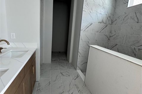 Купить виллу или дом в Сарасота, Флорида 5 комнат, 139.17м2, № 1569441 - фото 9
