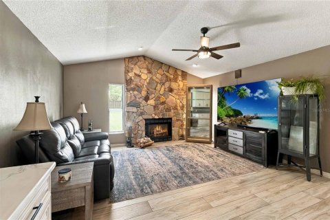 House in Kissimmee, Florida 3 bedrooms, 187.38 sq.m. № 2429127 - photo 17