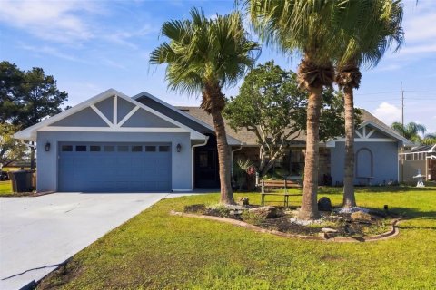 House in Kissimmee, Florida 3 bedrooms, 187.38 sq.m. № 2429127
