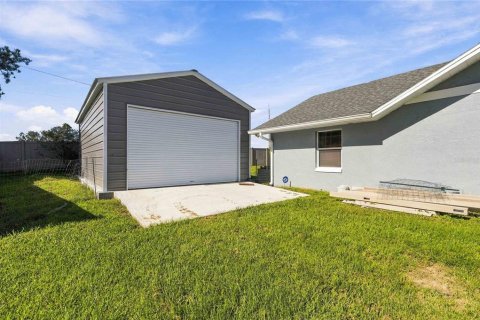 House in Kissimmee, Florida 3 bedrooms, 187.38 sq.m. № 2429127 - photo 3