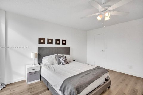 Copropriété à louer à Sunny Isles Beach, Floride: 1 chambre, 67.35 m2 № 1964717 - photo 9