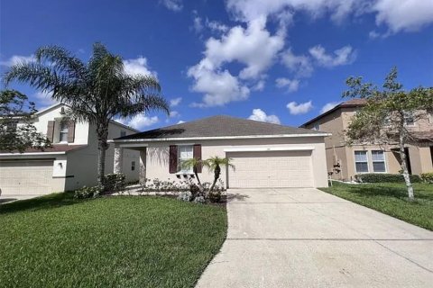 Villa ou maison à Davenport, Floride 4 chambres, 182.09 m2 № 2425361