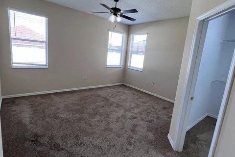 Villa ou maison à louer à Davenport, Floride: 4 chambres, 182.09 m2 № 2425361 - photo 8