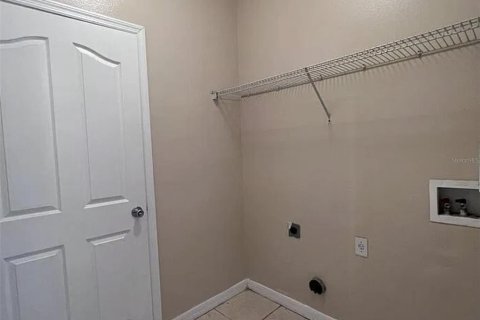 Villa ou maison à louer à Davenport, Floride: 4 chambres, 182.09 m2 № 2425361 - photo 15