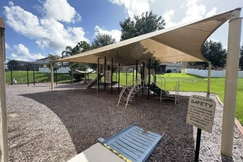 Villa ou maison à louer à Davenport, Floride: 4 chambres, 182.09 m2 № 2425361 - photo 18