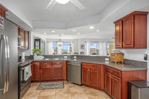 Condo in Cape Canaveral, Florida, 3 bedrooms  № 2109770 - photo 7