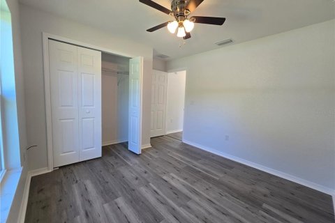 House in Ocklawaha, Florida 3 bedrooms, 121.7 sq.m. № 2226013 - photo 28